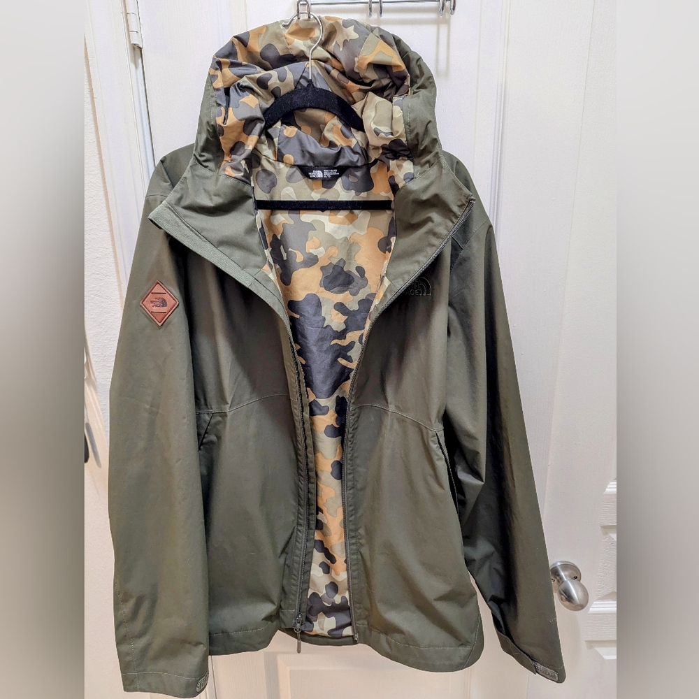 North Face Millerton Rain Jacket